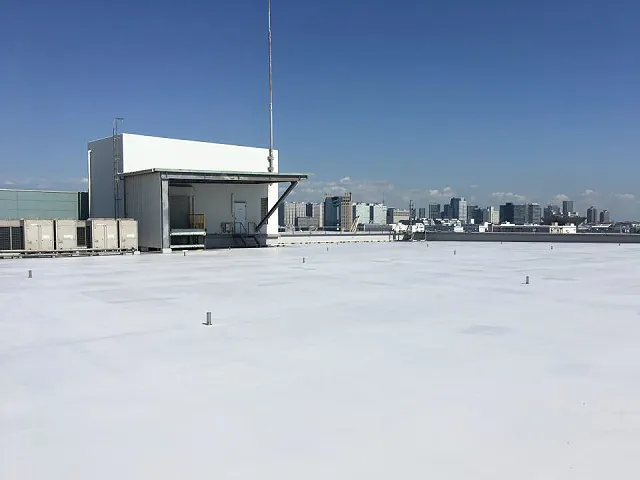 ポリウレア施工現場(株式会社 吉田技工 自社実績)